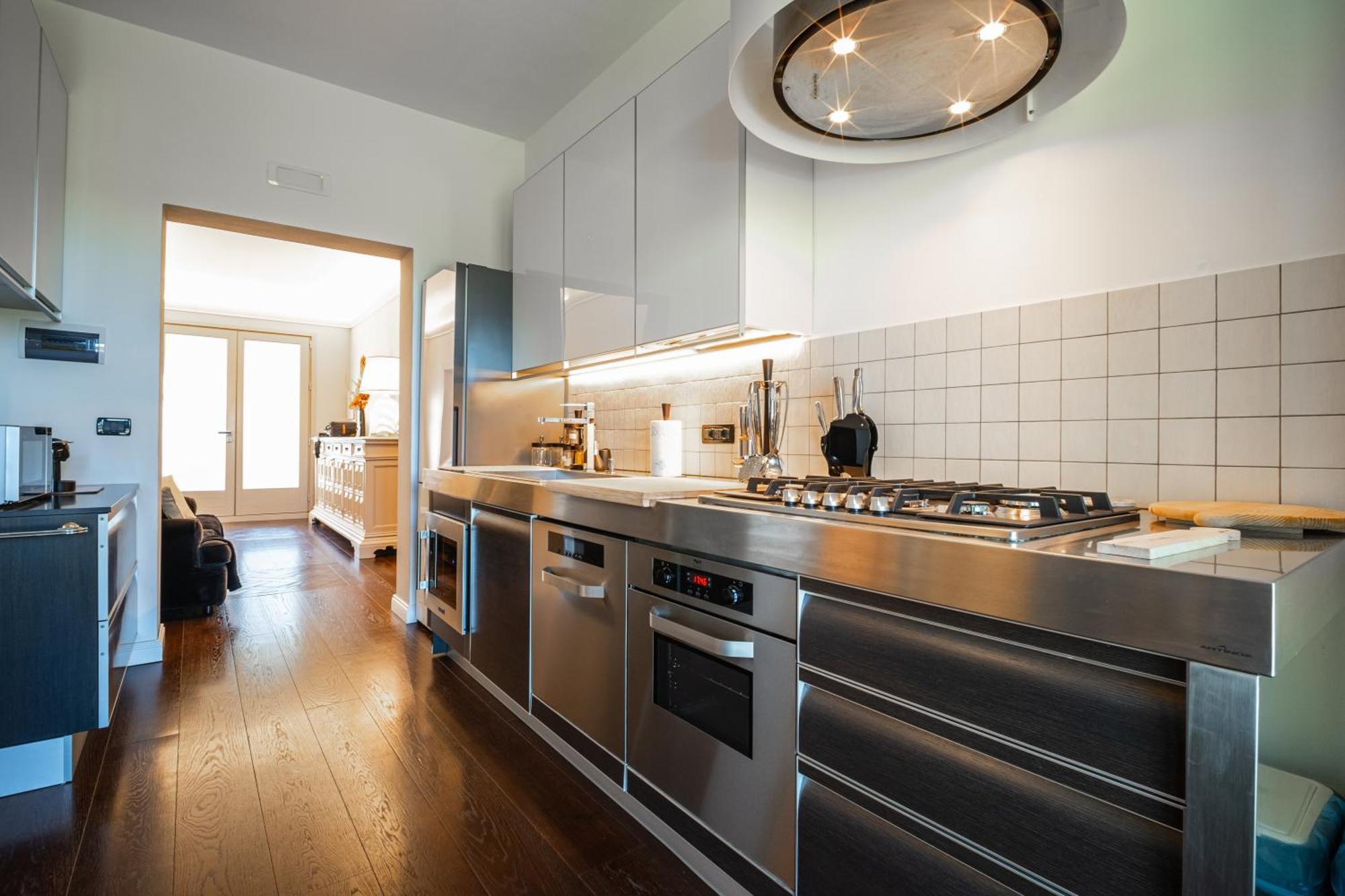 Emotions Apartment มอนตาลชิโน ภายนอก รูปภาพ